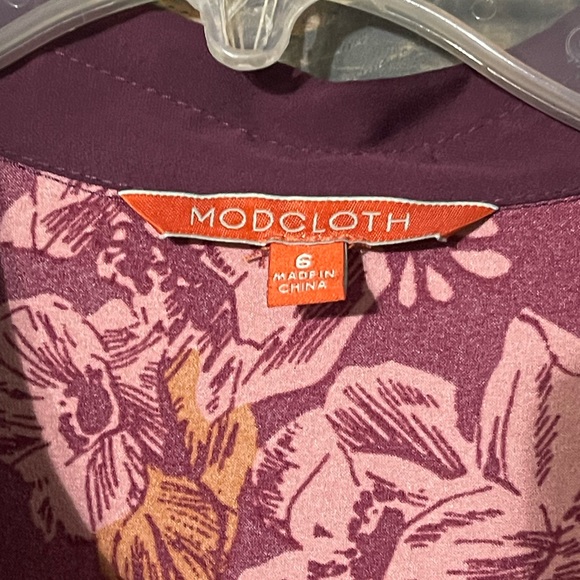 📣LAST CALL - ModCloth burgundy and orange pleated collar dress - Size 6 - Picture 5 of 5